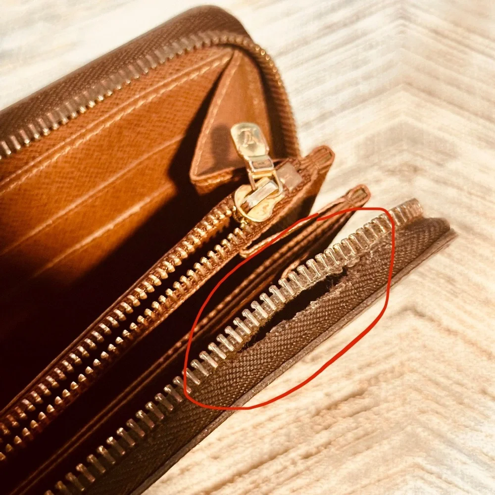 Louis Vuitton monogram zippy wallet - Picture 5 of 15
